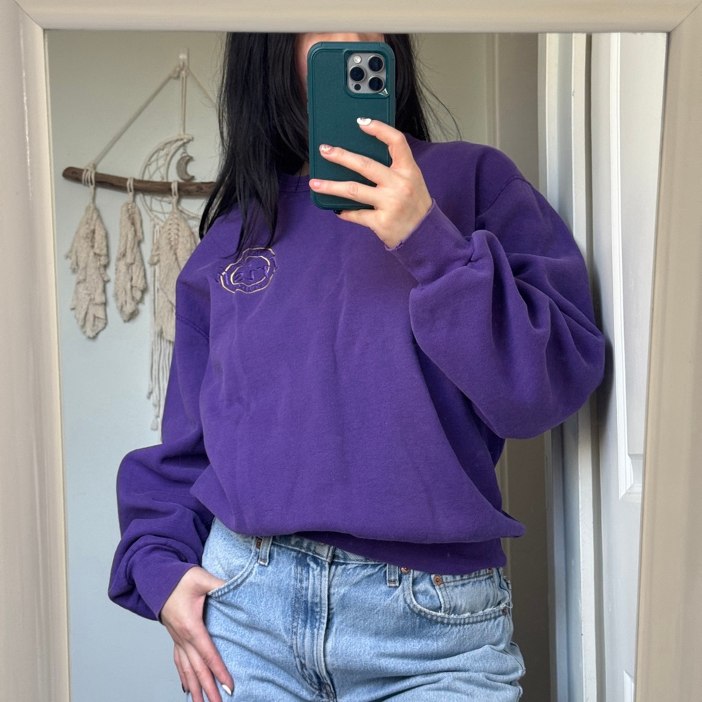 Vintage 90s Heavy Cotton purple crewneck sweatshirt with embroidered logo -Irish
